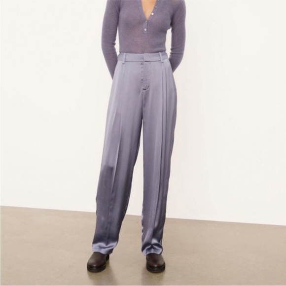 Vince pleat front  pant in light shiny purple - Picture 1 of 6